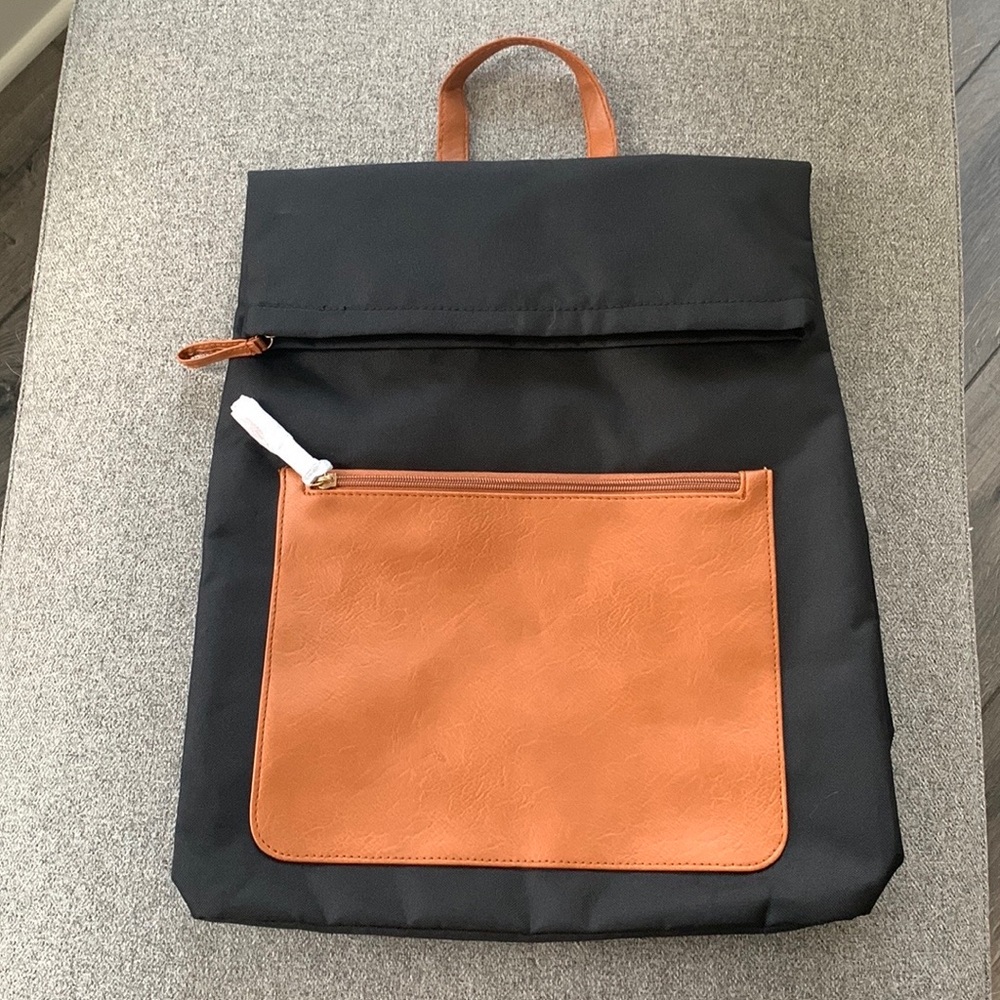 NWT DSW limited edition Summer 2023 GWP backpack